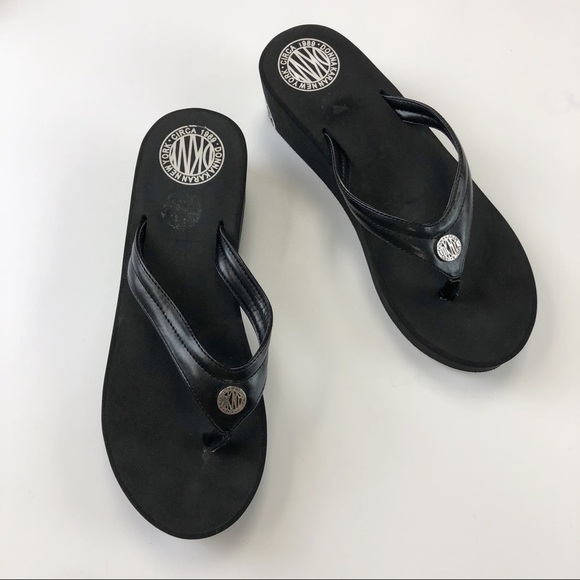 90s Vintage DONNA Karan black platforms logo print Size 8.5
thong style - Picture 7 of 7